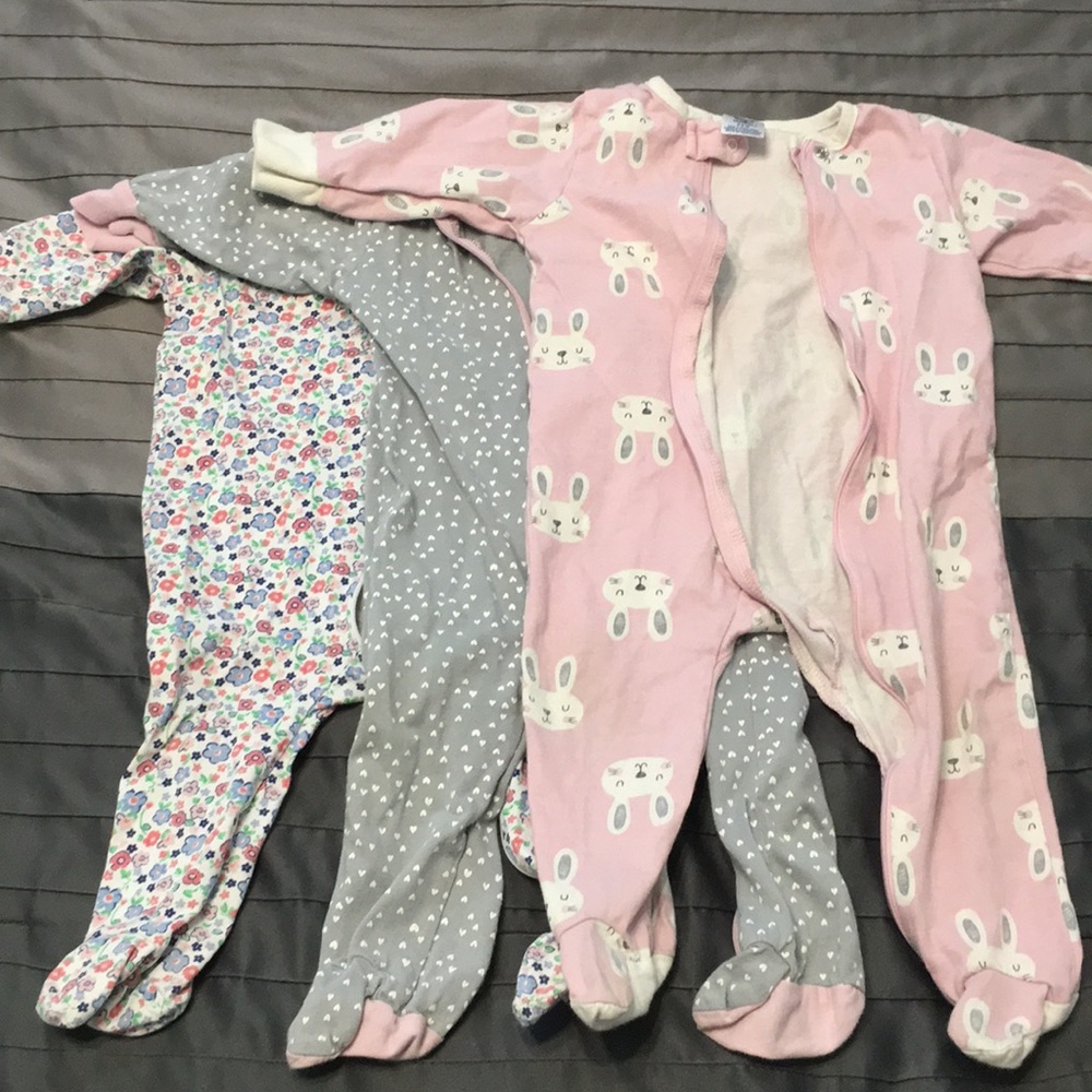 Baby girl sleepers 6-9 months